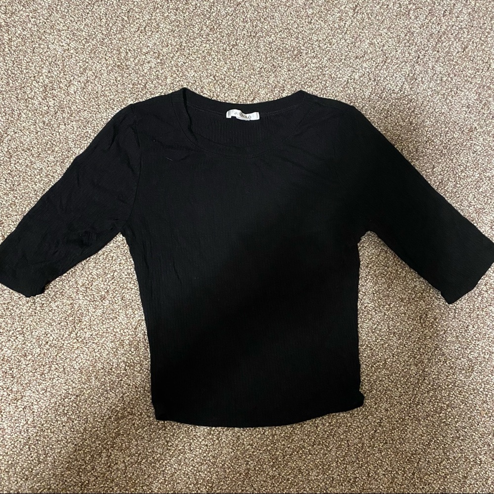 Black crop top